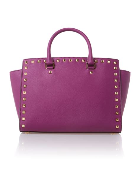 plain purple tote bag.